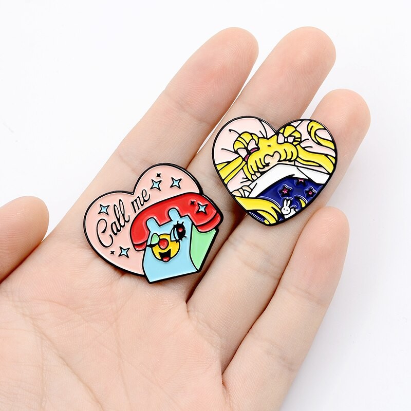 Pin cài áo thủy thủ mặt trăng Sailor moon - GC170
