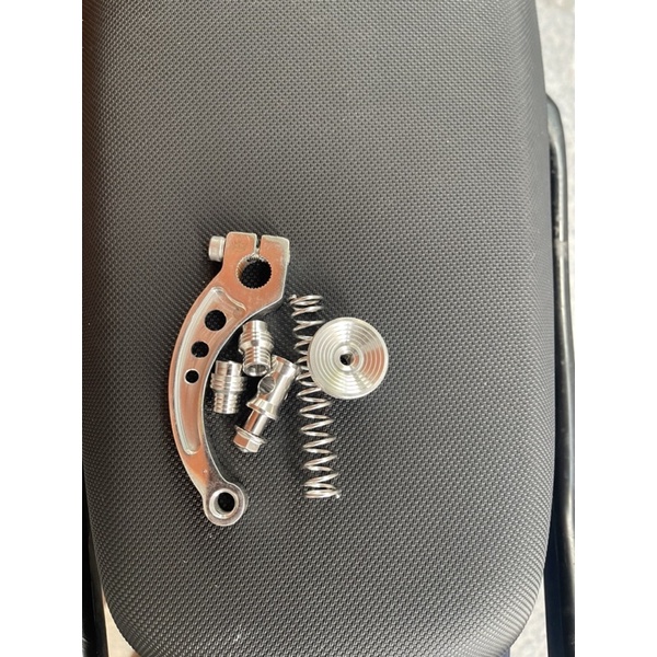 Càng thắng inox 304 Salaya Mẫu Cong + Lò Xo Gắn Được Tất Cả Các Dòng Xe Phổ Thông