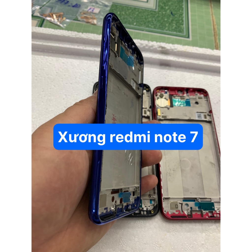 Khung xương / sườn máy xiaomi redmi note 7 có kèm phím bấm