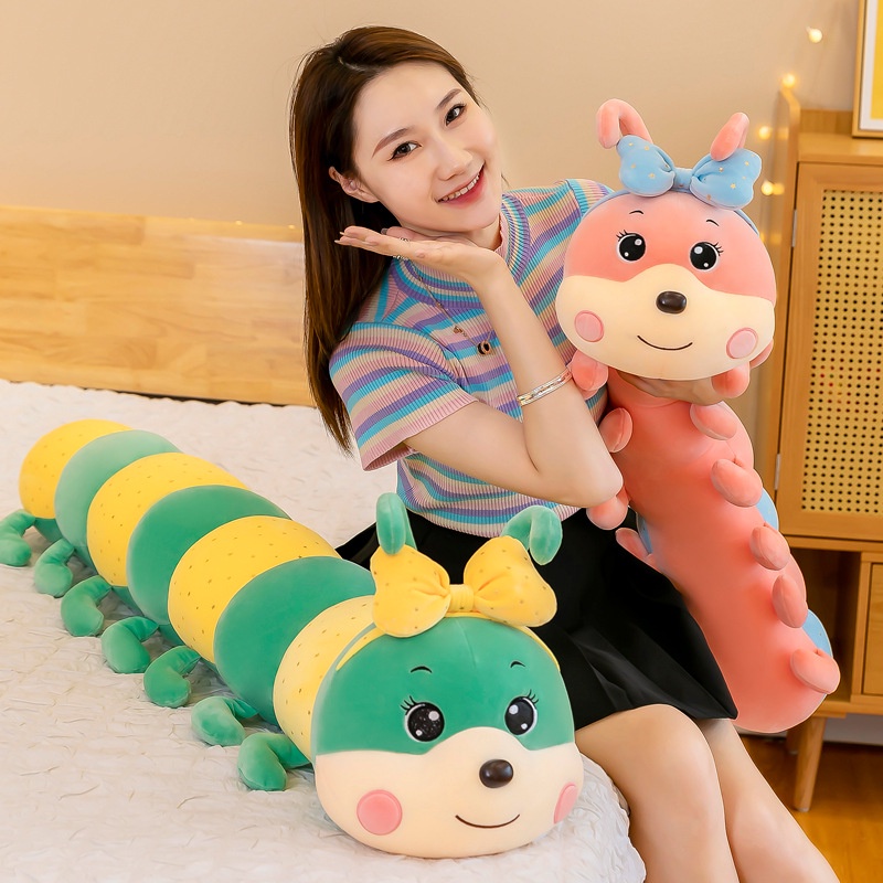 THÚ BÔNG CON SÂU ĐEO NƠ DỄ THƯƠNG  VẢI MINISO SIÊU MỀM MỊN HÀNG CAO CẤP - GỐI ÔM CON SÂU ĐEO NƠ SIÊU CƯNG