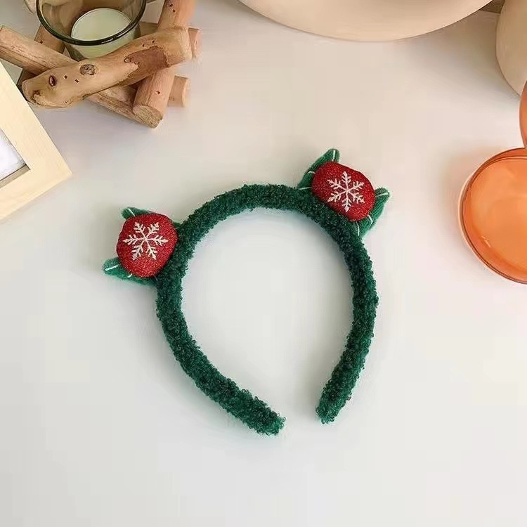 Cài tóc phối lông cừu phong cách giáng sinh dễ thương thời trang xinh xắn cho nữ