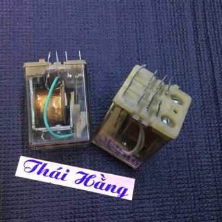 Rơ le 220 v của nga bán 2 chiếc