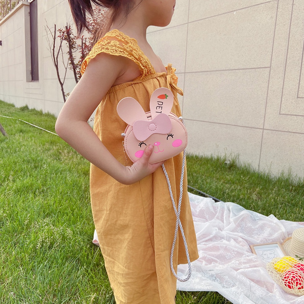 Túi đeo chéo trẻ em hình dễ thương BEE GEE TTE1001