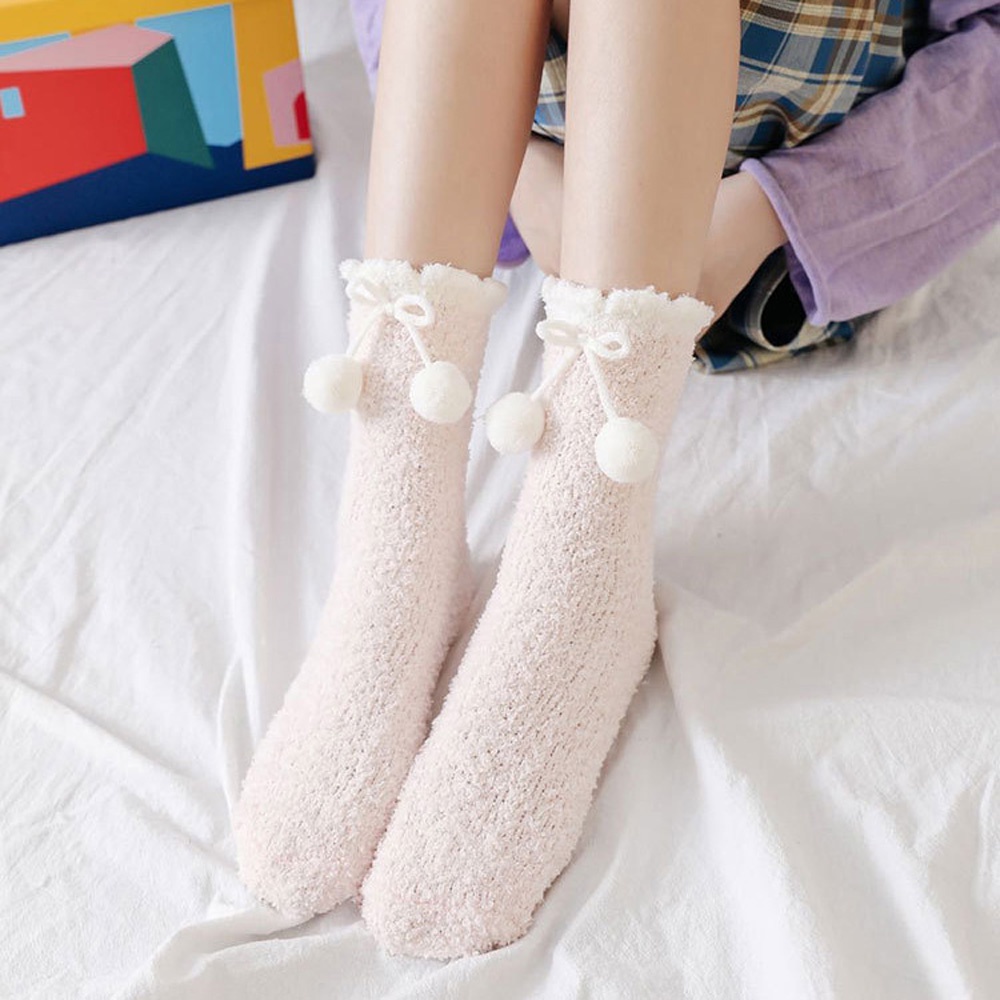 Đôi Vớ Lông Cừu San Hô Dày Dặn Ấm Áp Nhiều Màu Thời Trang Mùa Đông Cho Nữ