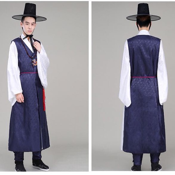 S5. Hanbok dài cho bạn nam. Hàng về sau 10 ngày.
