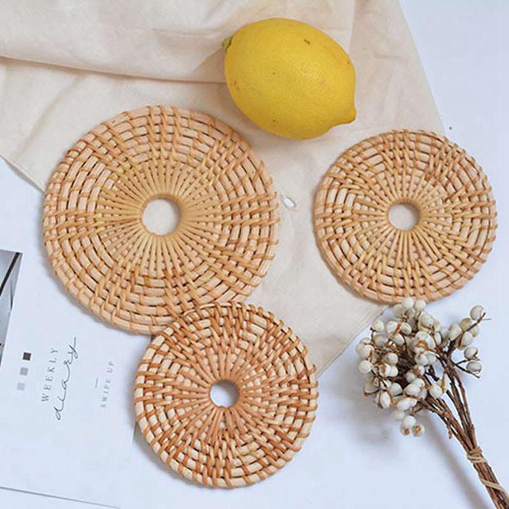 Tấm Lót Bàn Ăn Cách Nhiệt Bằng Mây Đan Tự Nhiên