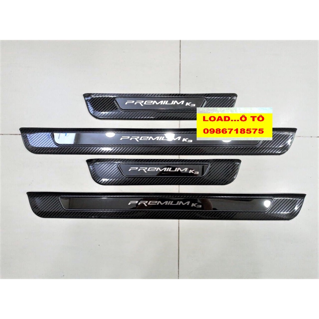 Ốp Bậc Cửa, Nẹp Bước Chân KIA K3 2023-2022 Mẫu Carbon Cao Cấp