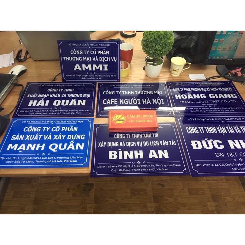 Biển Công ty Mica KT 20x 30cm