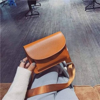 Túi đeo chéo da trơn hàn quốc