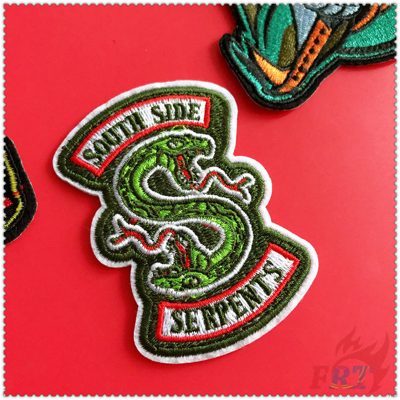 ✿ Sticker Ủi Thêu Hình Rắn Nam Bên TV Show: Riverdale ✿ 1 Sticker Ủi Thêu Hình Huy Hiệu