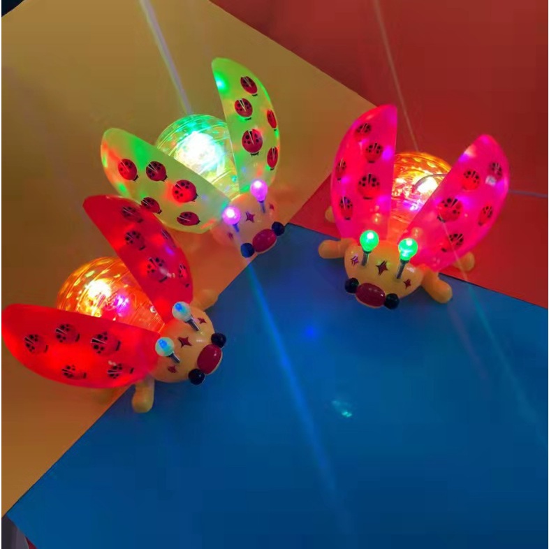 Đồ chơi Bọ Cánh Cam đủ màu sắc có nhạc, phát sáng vui nhộn cho bé