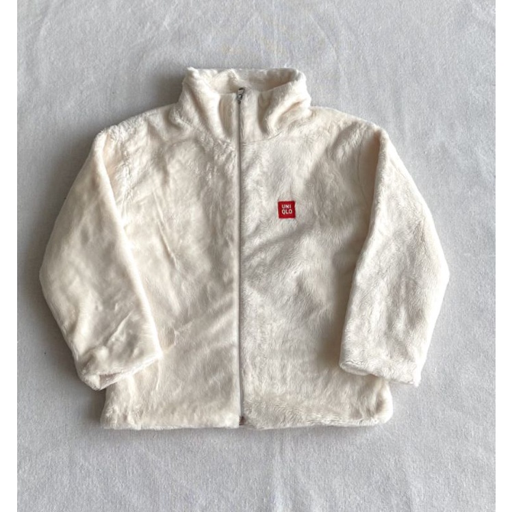 Áo khoác lông thỏ Uniqlo xuất dư