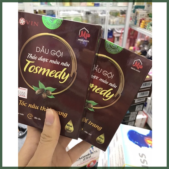 Dầu gội thảo dược màu Nâu - Hạt dẻ TOSMEDY, Dầu gội nhuộm tóc màu, nhuộm phủ nâu. Hộp 2 gói nhỏ, gọn hơn