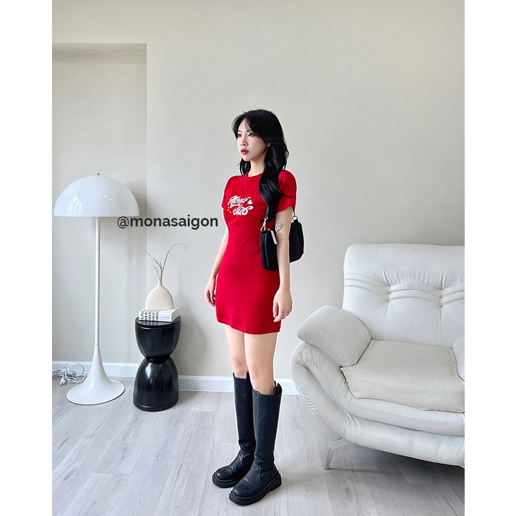 [Mã FAMARAL1 giảm 10K đơn 50K] MONÁ - Đầm ôm body tay ngắn in logo họa tiết - MONA DRESS | BigBuy360 - bigbuy360.vn