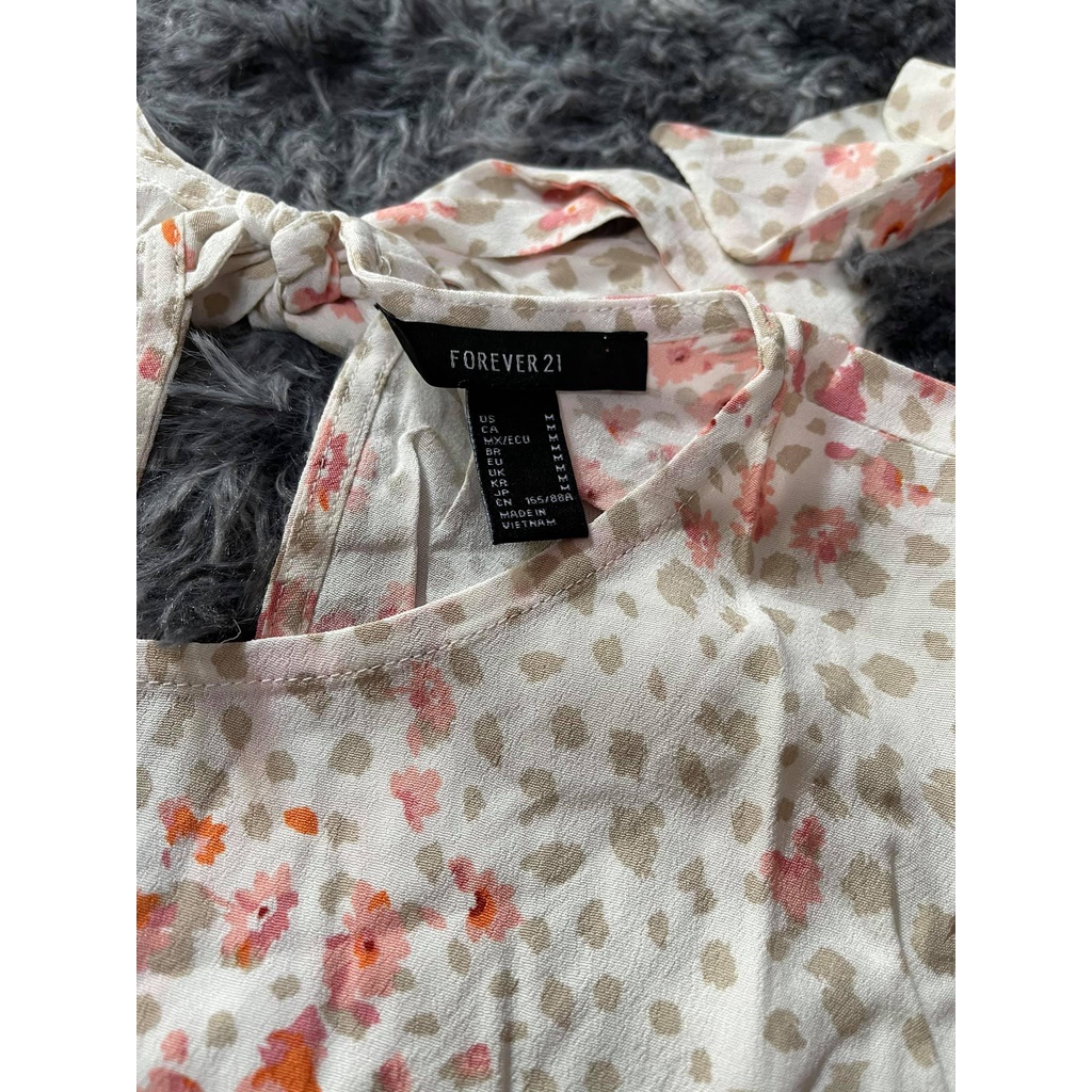 Áo Croptop FOREVER 21