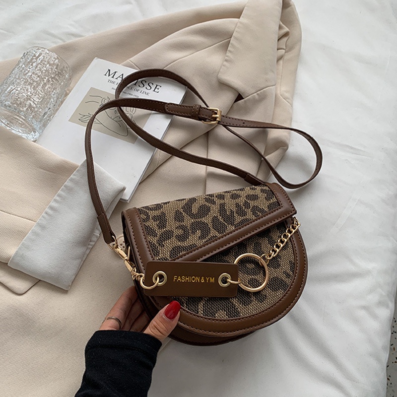 Túi đeo chéo vai IELGY họa tiết da báo phong cách cá tính dành cho nữ