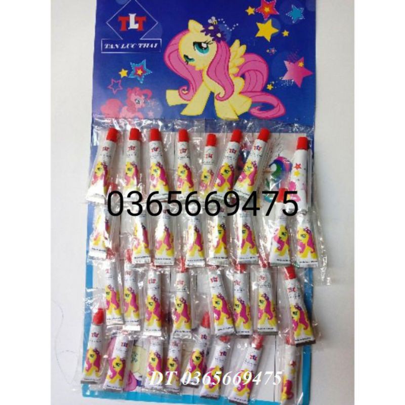 Vĩ 32 chai keo thổi bong bóng