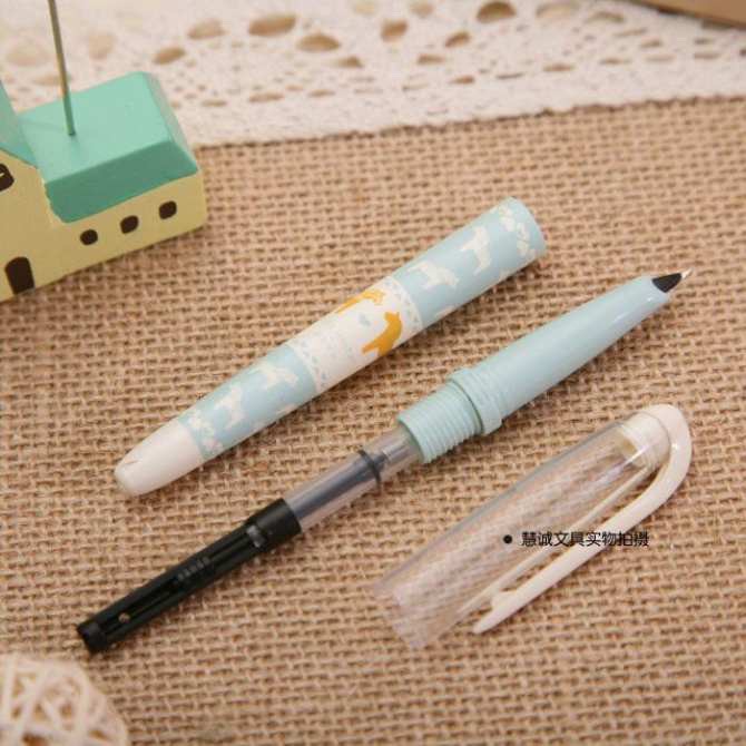 Combo 5 Bút máy M&G 60106, 60107 - Bút nhẹ, ngòi nhỏ , viết trơn, mực ra đều, chất lượng tốt