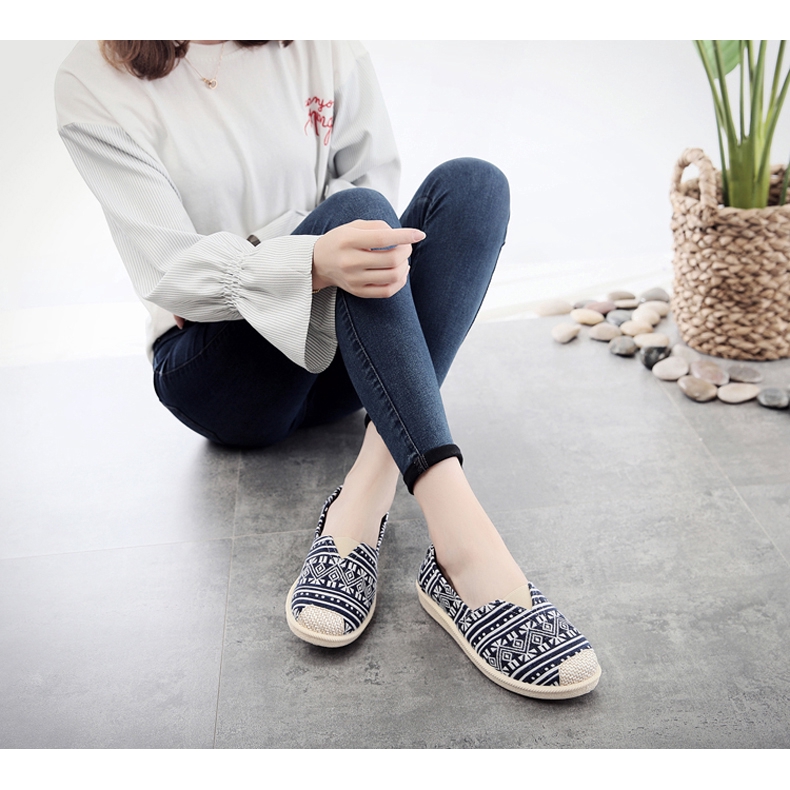 Giầy lười đế cao su phối màu trẻ trung - G032 | BigBuy360 - bigbuy360.vn