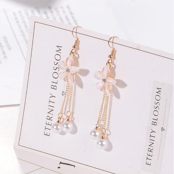 Khuyên tai chuỗi đính hoa và ngọc trai nhân tạo tua rua