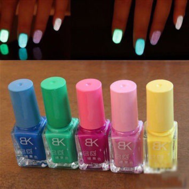 Sơn Móng Tay Dạ Quang Nổi Bật-Sơn Móng Tay Dạ Quang Phát Sáng