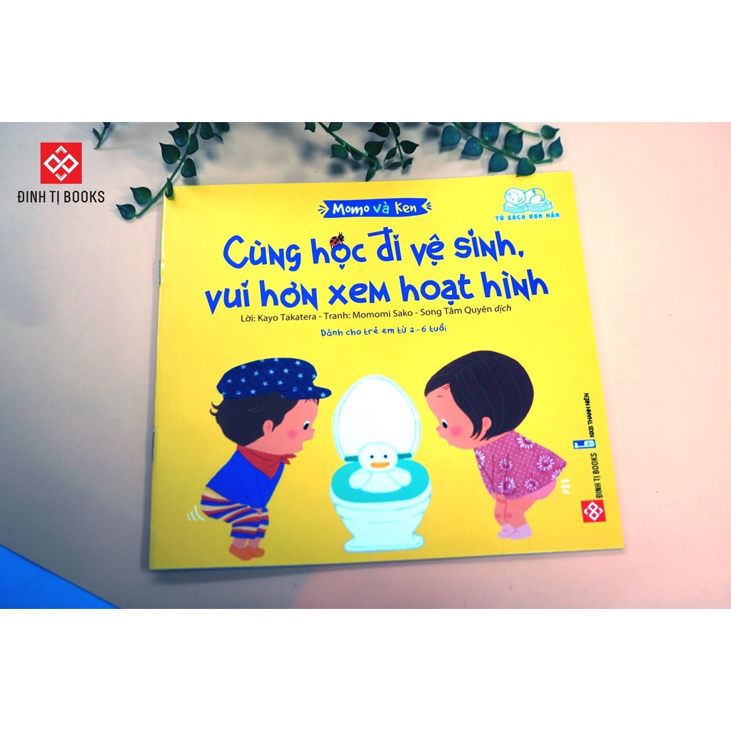 SÁCH - Momo và Ken- Cùng học đi vệ sinh, vui hơn xem hoạt hình