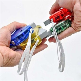 Sỉ 10 Đèn pin sạc tự động bằng tay