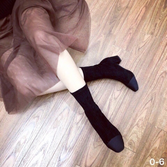 Bốt nỉ vá mũi