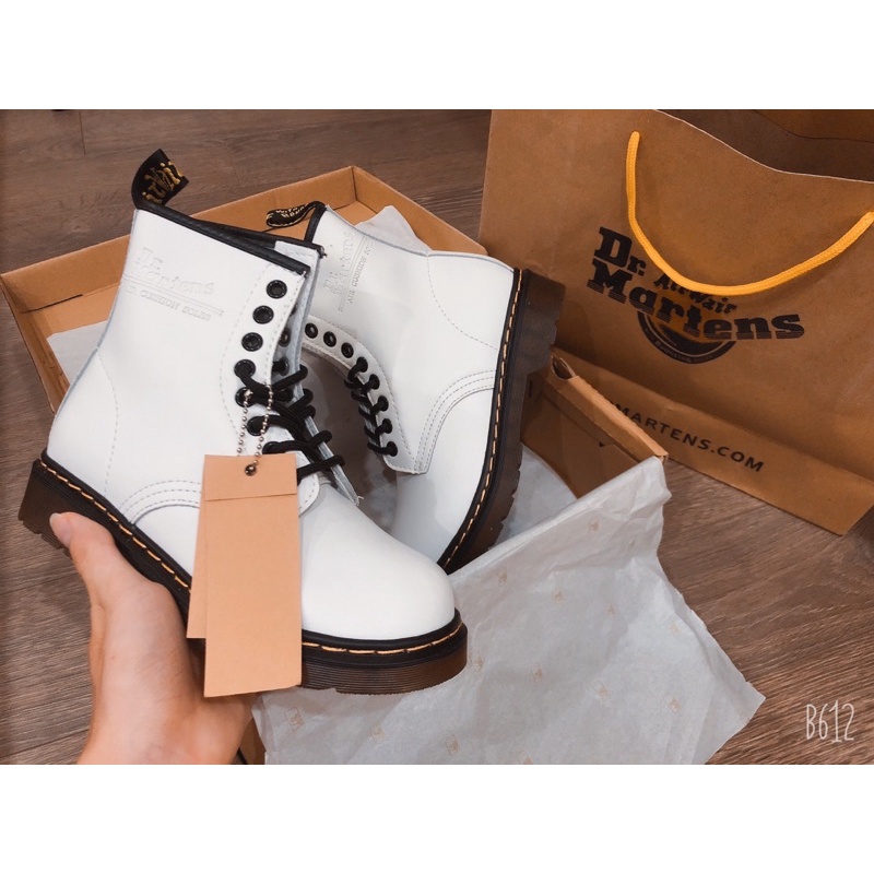 GIẦY DR MARTEN TRẮNG 1:1 CAO CẤP