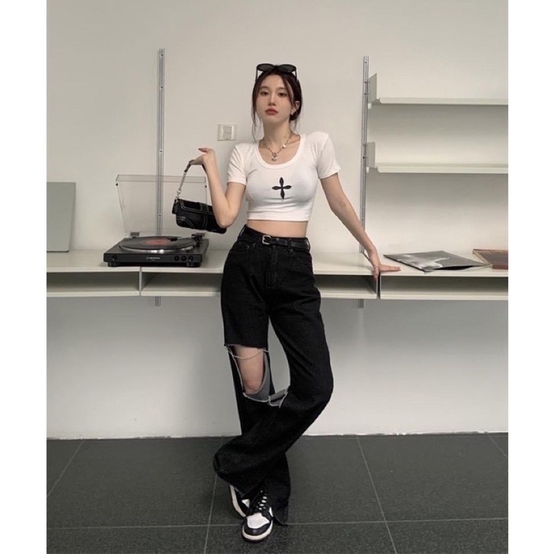 Áo croptop thun Borip in chữ