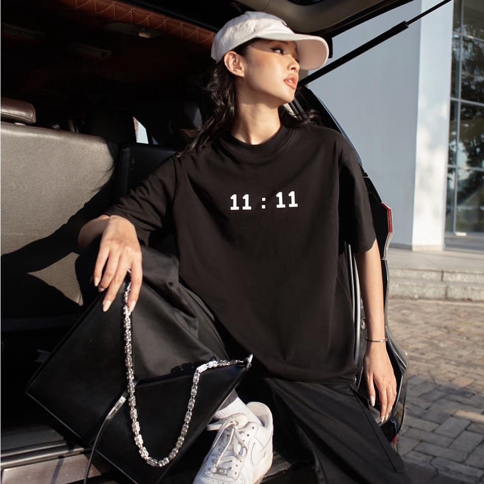 Áo Thun Unisex YOUNG GREEN in 11:11 Màu Xanh lá và Đen chất liệu 100% Thun Cotton - Áo thun form rộng tay lỡ local brand