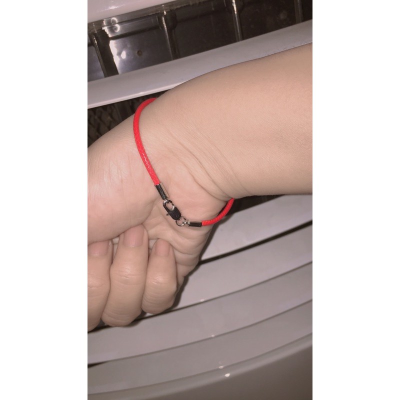 Vòng tay sợi chỉ đỏ dây sáp may mắn khoá inox bền ko gỉ