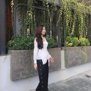 Áo sơ mi điệu đà
