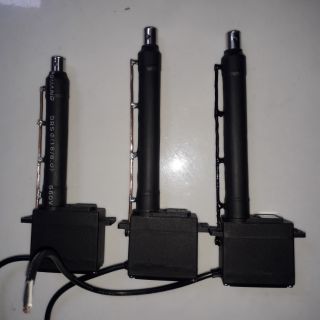 bán lẻ 200k 1 cây combo 3 cây 600k trục vít soắn tự chế có  servo