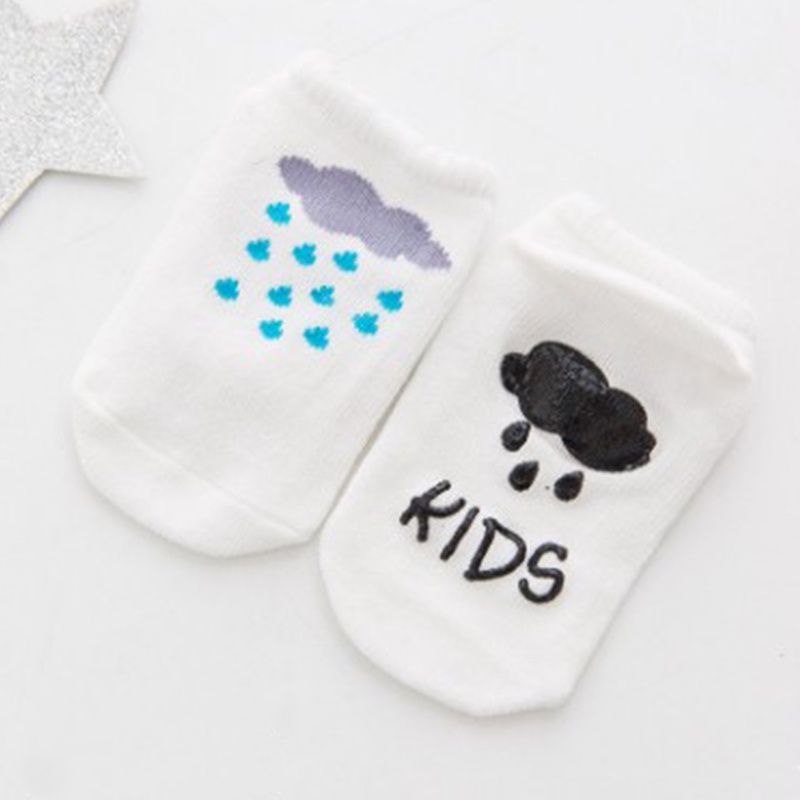 Vớ Trẻ Em Hoạt Hình Dễ Thương Giày Chống Trượt akku