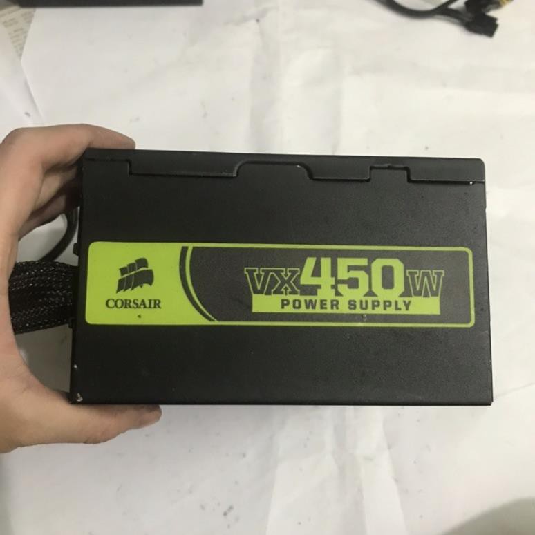 Nguồn Corsair VX450 có nguồn phụ 8 pin vga