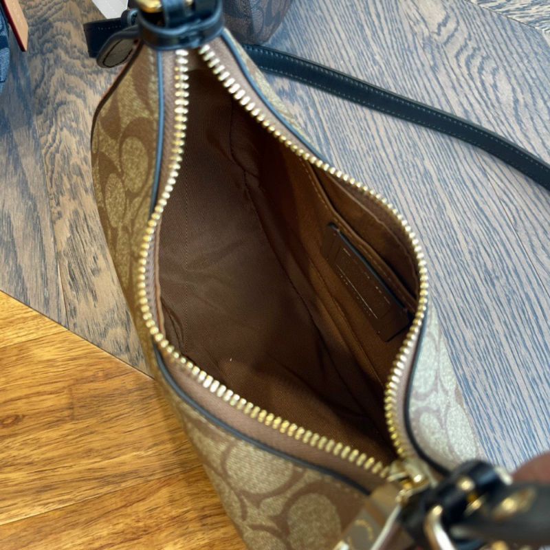 TÚI COACH KLEO HOBO