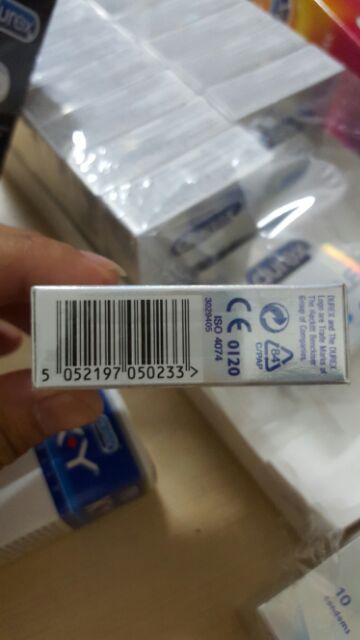 Bao Cao Su ÔM SÁT SIÊU MỎNG Durex Invisible - 3 cái