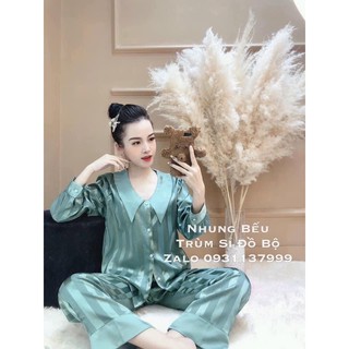 Pijama cổ nhọn
