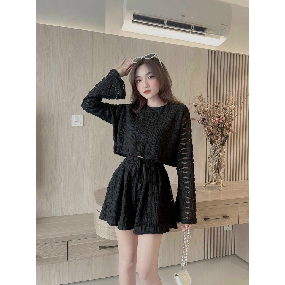 Set Bộ Xốp Dập Sóng Phối Lưới Áo Croptop Tay Dài Loe Kèm Quần Short Loe dễ thương