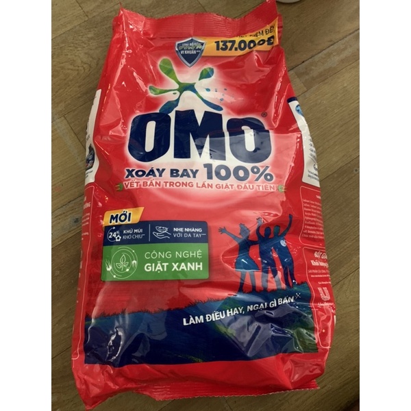 Bột giặt OMO sạch cực nhanh dạng túi 5.7kg