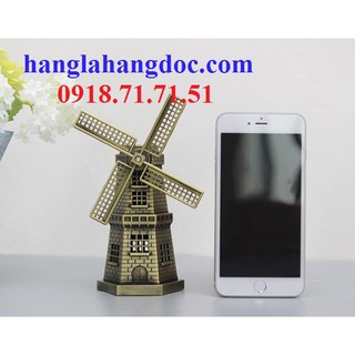 Mô hình cối xay gió phù hợp trang trí cho không gian cổ điển và hiện đại