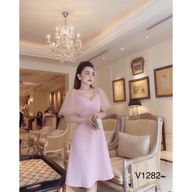 váy hồng tay bồng thiết kế DVC