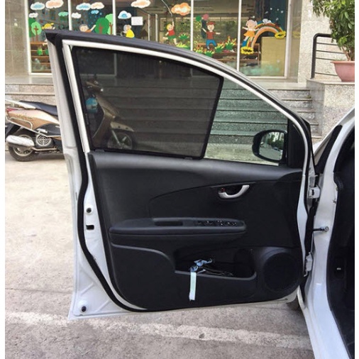 Rèm che nắng xe Honda Brio 2018-2022 có nam châm hút cao cấp - Giá 1 bộ