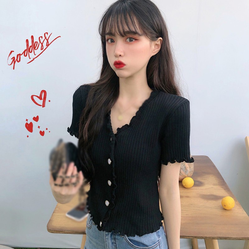 Áo Dệt Kim Ngắn Tay Cổ Chữ V Phối Nút Xinh Xắn Dành Cho Nữ