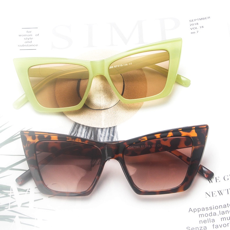 Kính mát mắt mèo chống tia UV400 phong cách cổ điển sang trọng dành cho cả nam và nữ