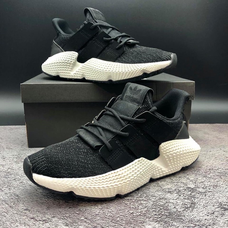 Giày thể thao sneaker Prophere ĐEN TRẮNG NAM NỮ