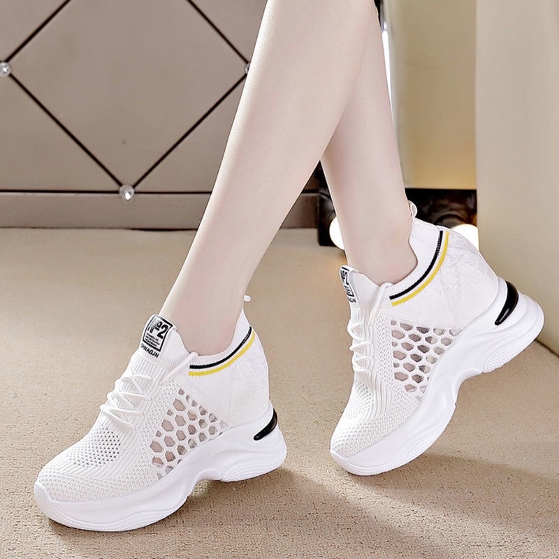 Giầy thể thao nữ độn đế hàng có sẵn