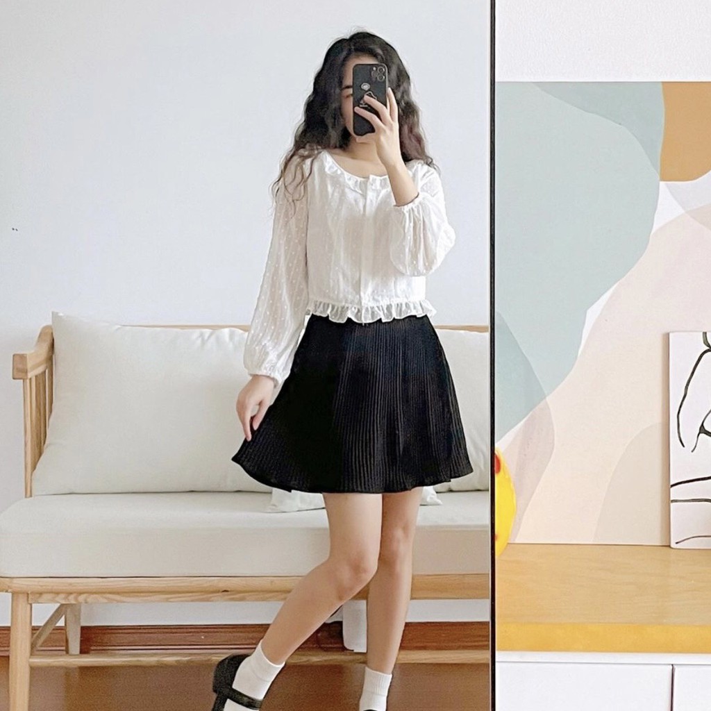 Naked By V - Áo voan có bèo Poppy Croptop