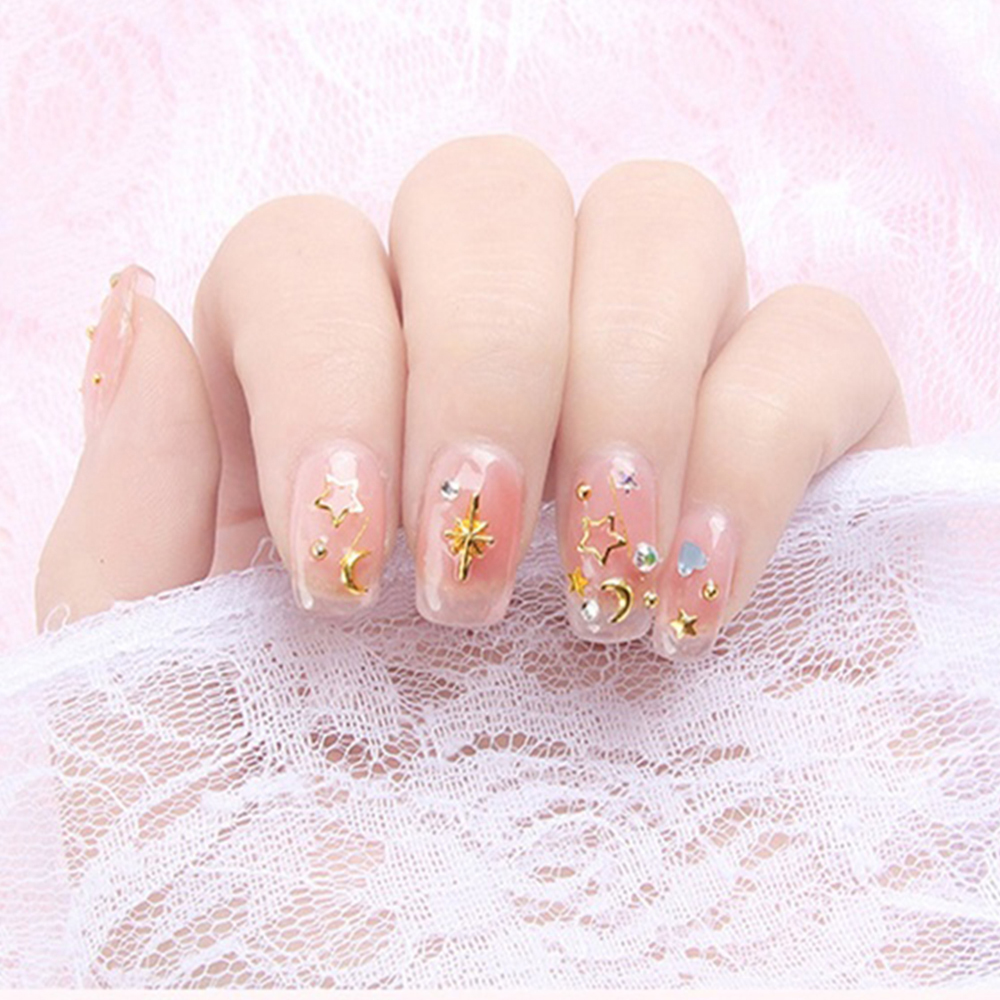 Phụ kiện trang trí móng lấp lánh nhiều kiểu dáng xinh xắn